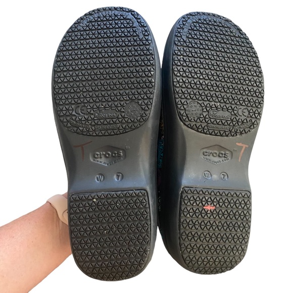 Crocs Colorful Sunburst Neria Pro II Work Shoes 7 - Picture 7 of 9